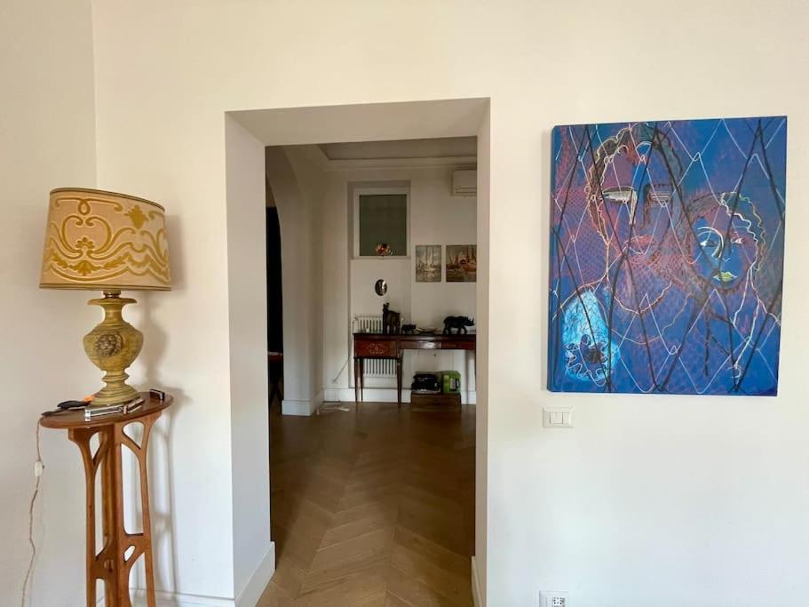 Apartment Gallery Art Flat Near The Colosseum And Domus Aurea *