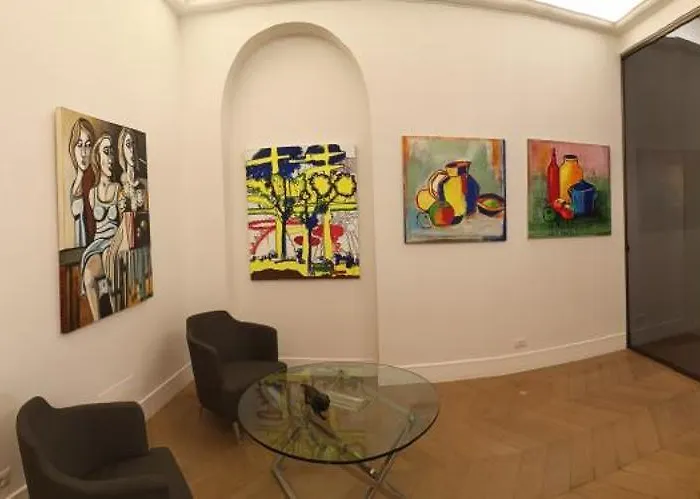 Gallery Art Flat Near The Colosseum And Domus Aurea