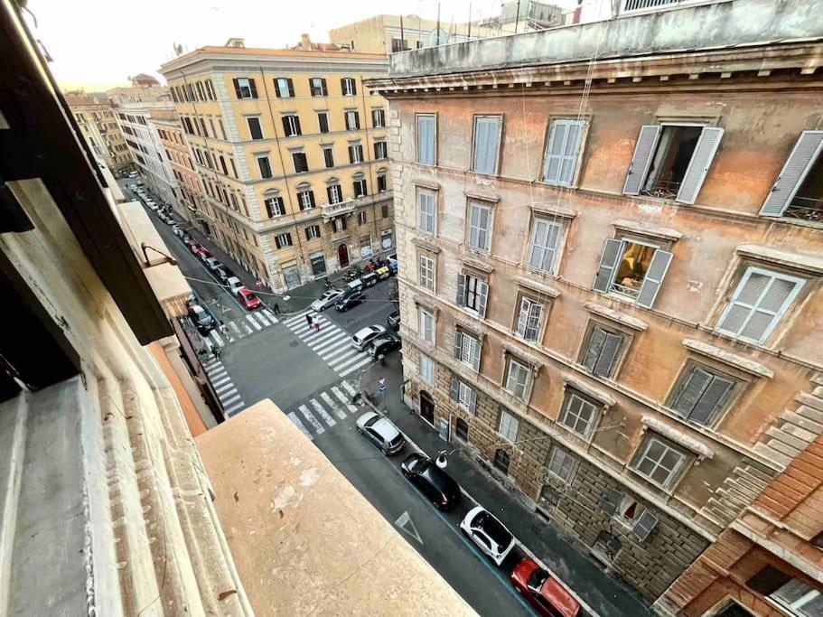 Gallery Art Flat Near The Colosseum And Domus Aurea Apartment